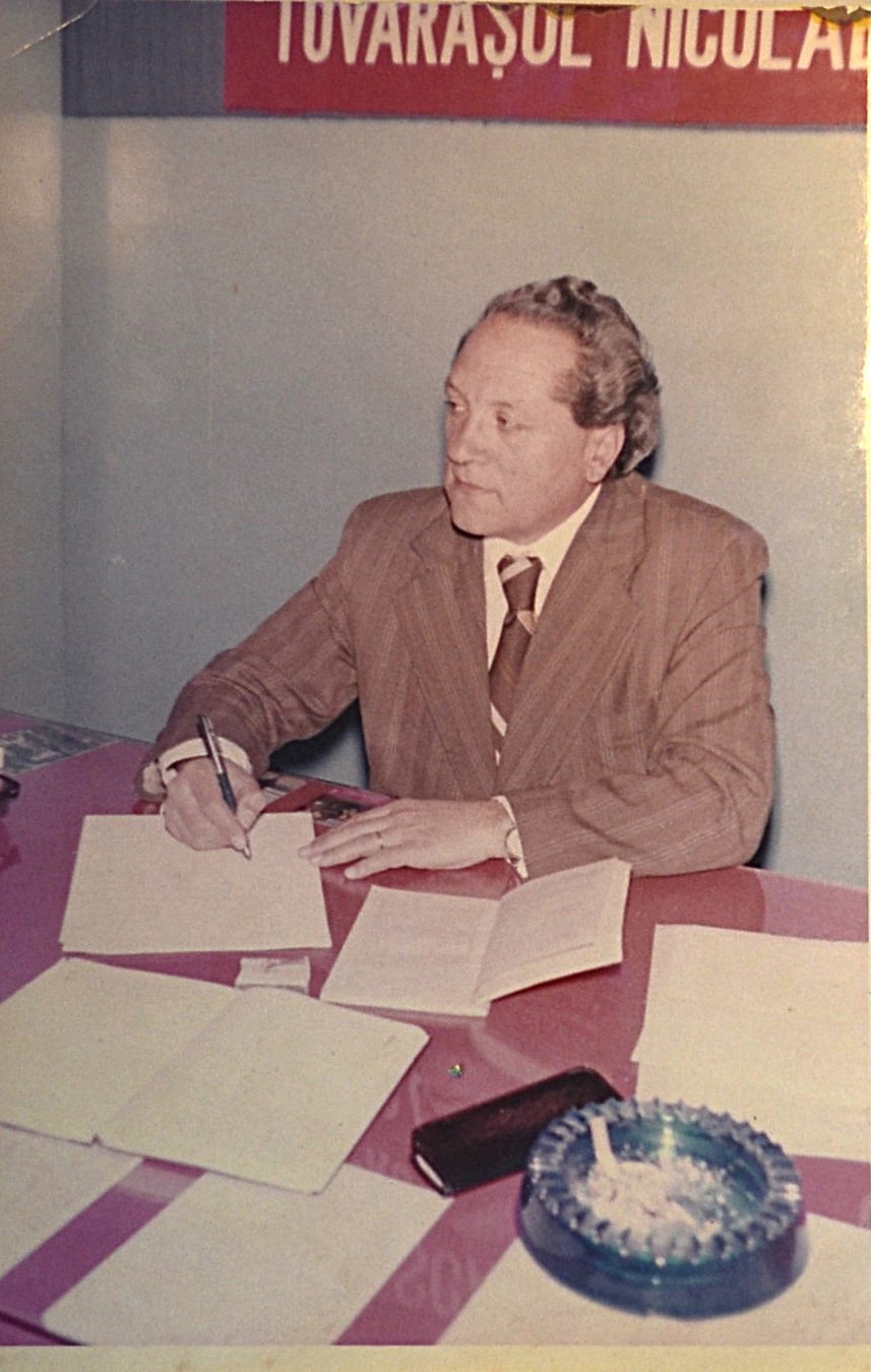Fotografiile: Amintiri, Istorie și Oglinda Manipulării în Epoca Socialistă – Secretar al PCR
