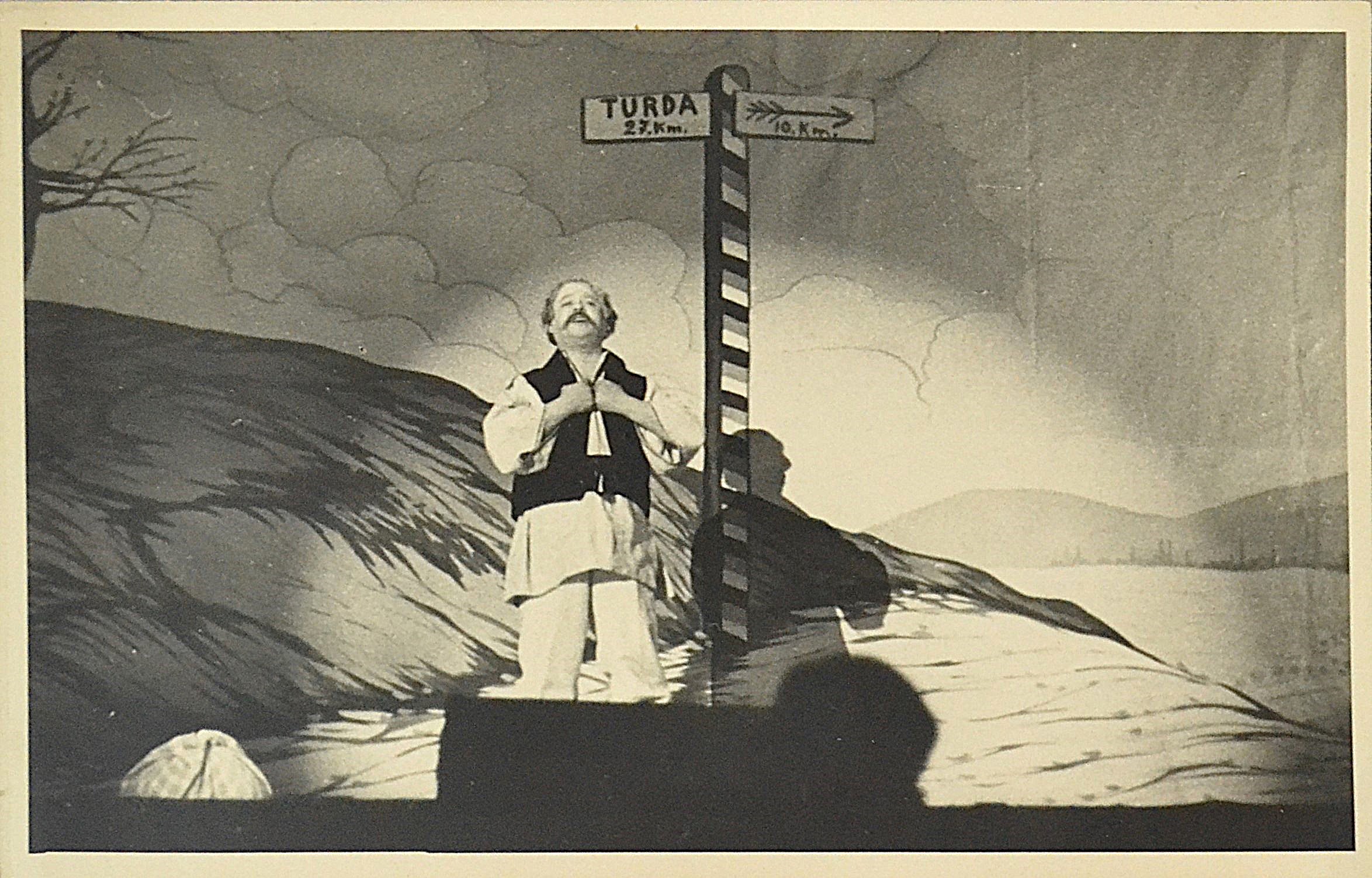 fotografie-teatru-de-revista-interbelic-taran-cu-mustata-Turda