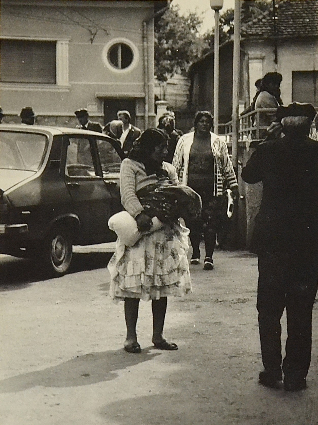 fotografie-romi-in-centrul-tinca-anii-90